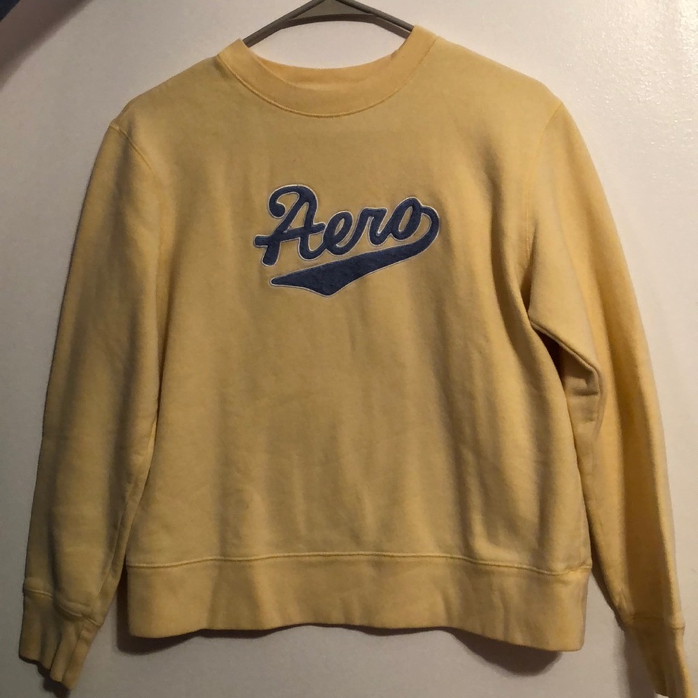 Aeropostale crewneck sweatshirt light yellow